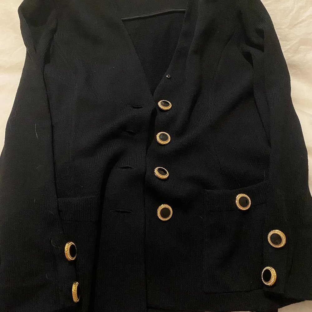 Women's Blazer Size 4 with Beautiful Buttons